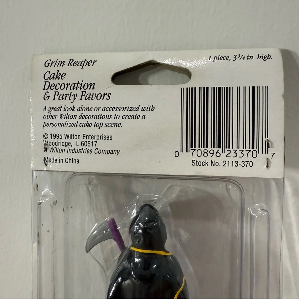 Vintage‎ 1995 Grim Reaper Birthday Cake Decoration & Party Favors, NOS